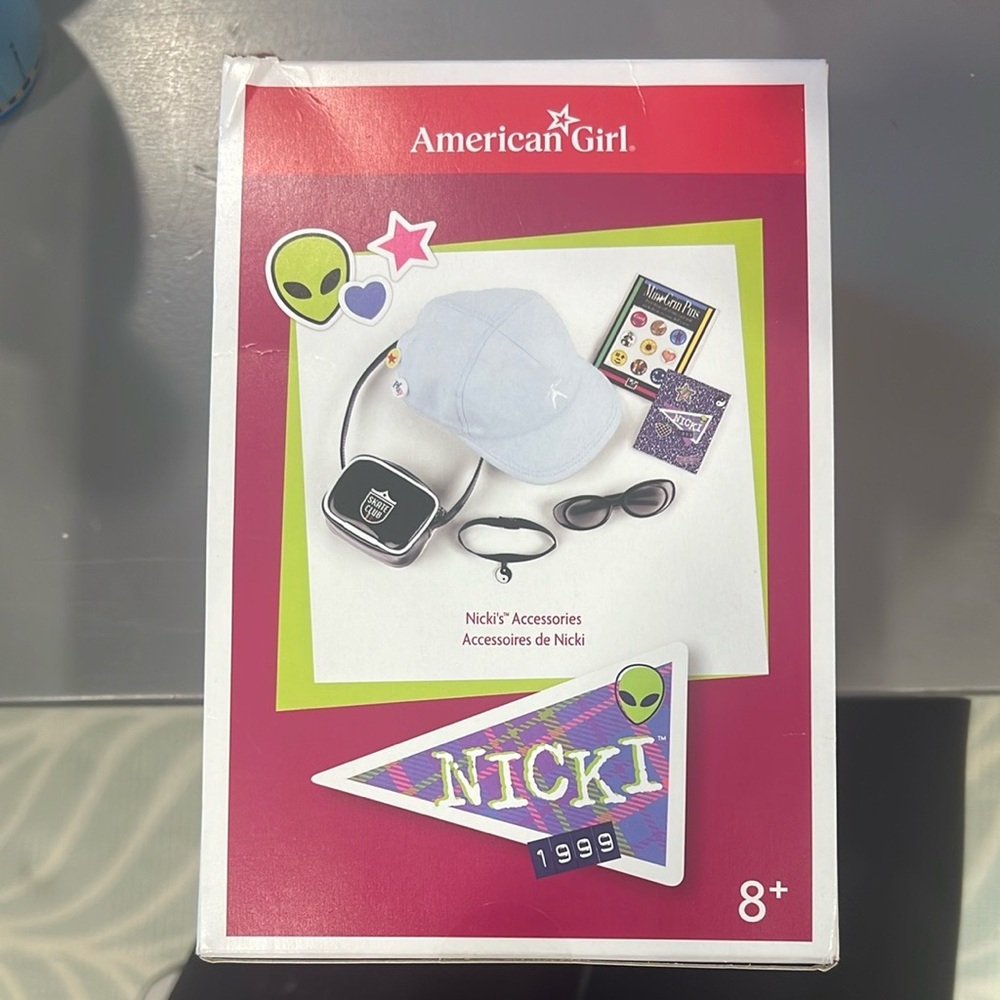 American Girl Nicki's Accessories Set